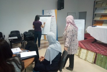 صور من ورشات بمعهد تونس للترجمة في التدريب على الترجمة من اللغتين العربية والفرنسية إلى اللغة الانجليزية